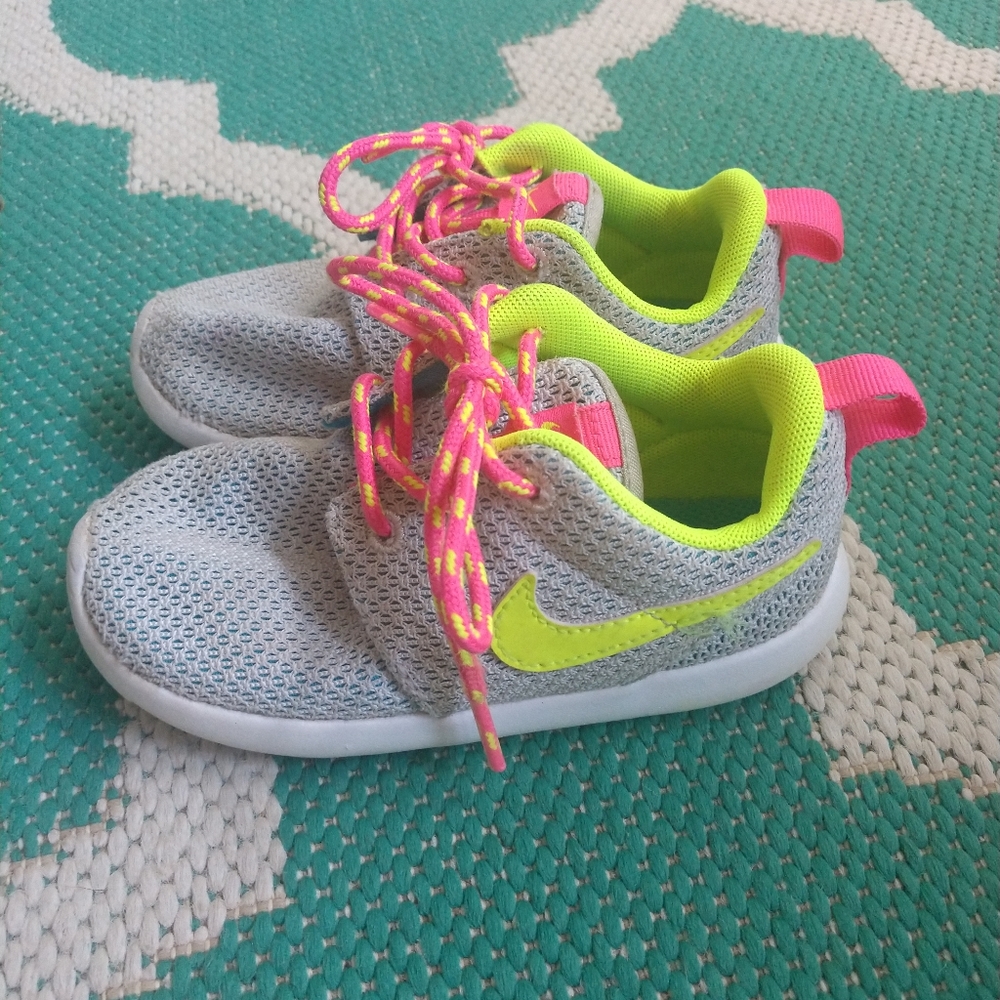 Neon nikes